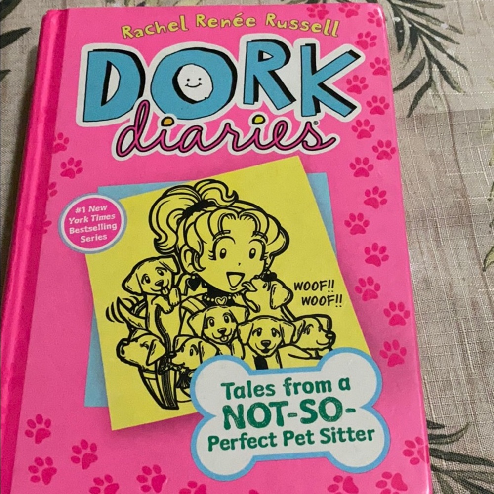 Dork diaries # 10